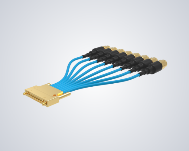 CoreCryo 047 NM Assy, 1xRow HC STRIPLINE 8CH to SMA(M), 31cm